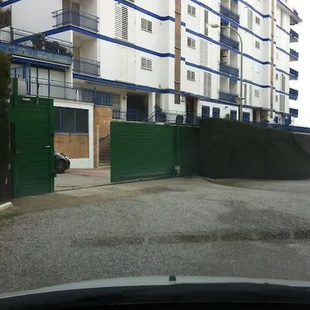 Oasis Near Barcelona Pool Tennis 아파트